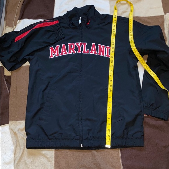 Nike Black and Red Raincoat Full Zip High Collar - Picture 16 of 16